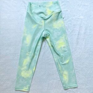 GapFit Capri Leggings